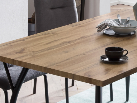Möbilia Tisch 150x90 cm aus MDF mit Eiche-Dekor, Beine Metall , in der Farbe naturfarben, Beine schwarz 18020006