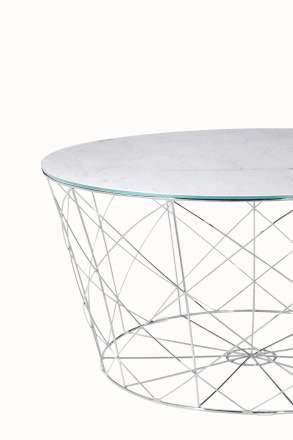 SalesFever Couchtisch mit Metallkorb Ø 80 cm, Foliert in Marmoroptik Weiß, Gestell Chromfarben