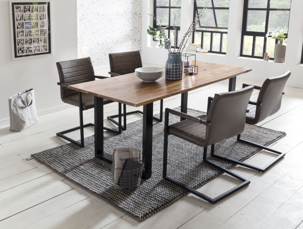 SalesFever Esszimmerstuhl 2er Set dunkelbraun Kunstleder-Optik, 100% Polyurethan, schwarz lackiertes Gestell