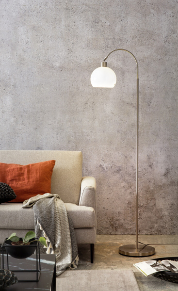 SalesFever Stehlampe aus Metall mit Kunststoffschirm, Ø Lampenschirm 20 cm, Kippschalter